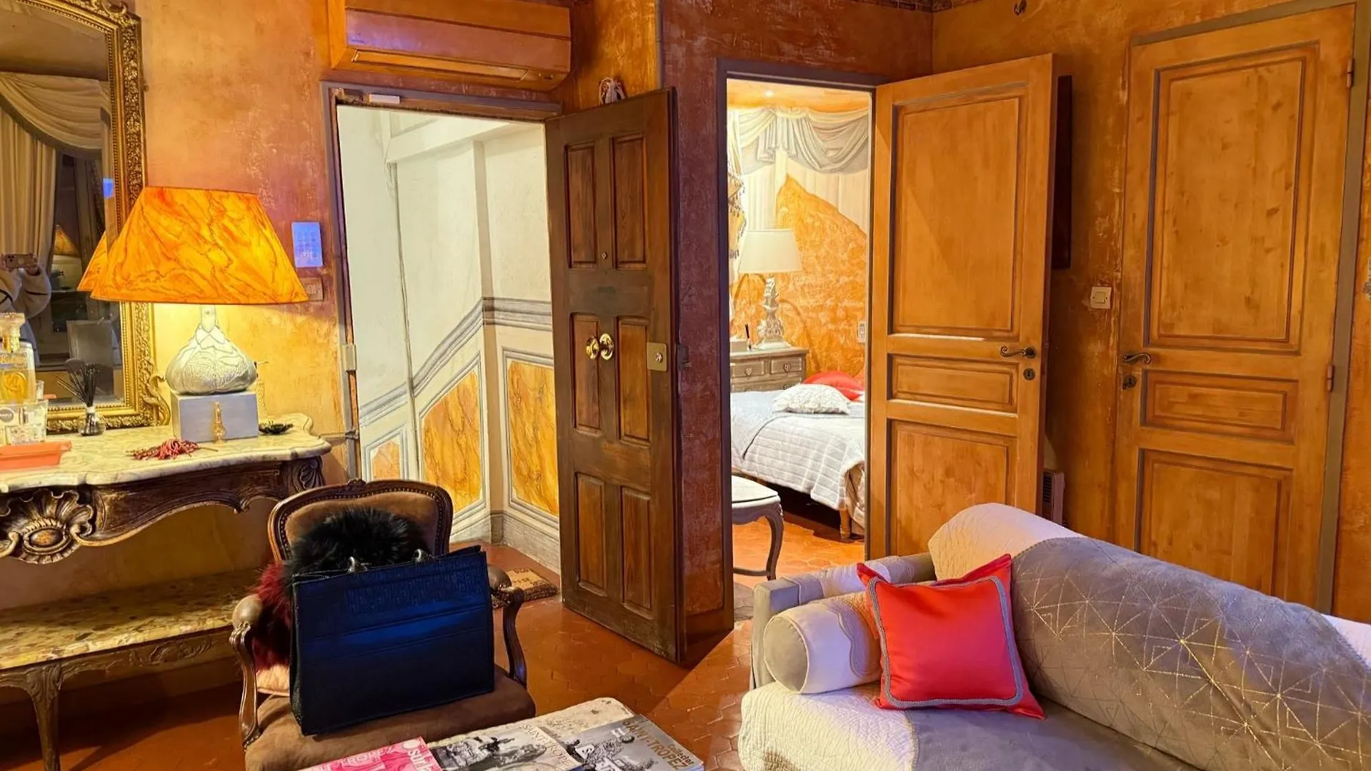 公寓 Appartement De Luxe Au Coeur De 圣特罗佩